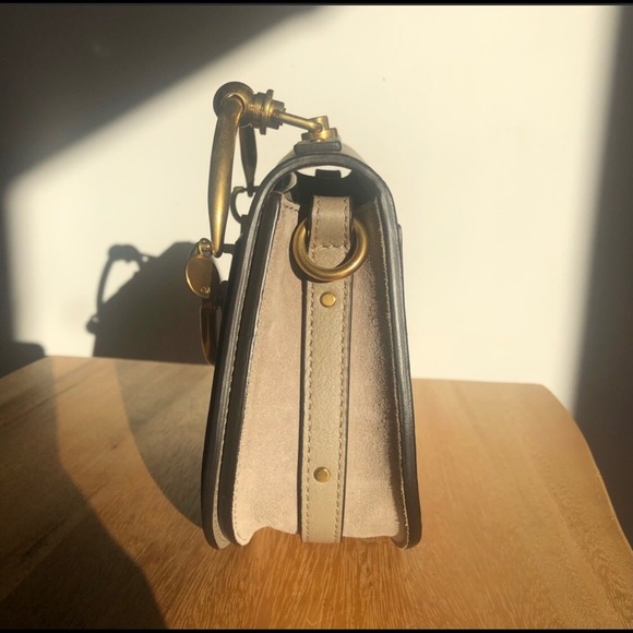 Chloé Nile Mini Bracelet Bag in Motty Gray - Picture 5 of 12